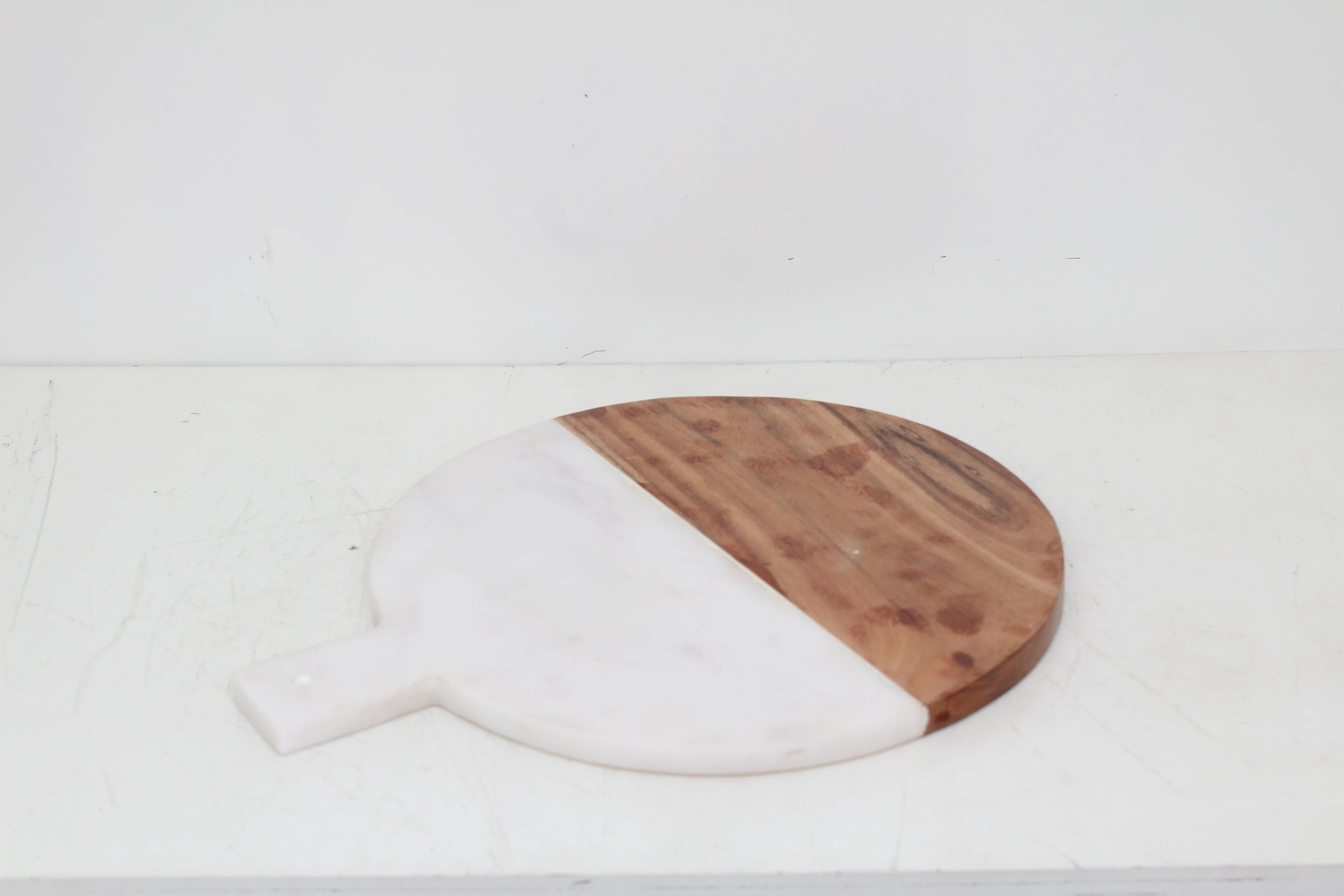Chopping Board of Marble and Wood for Cutting and Chopping in the Kitchen Round Marble Cutting Board