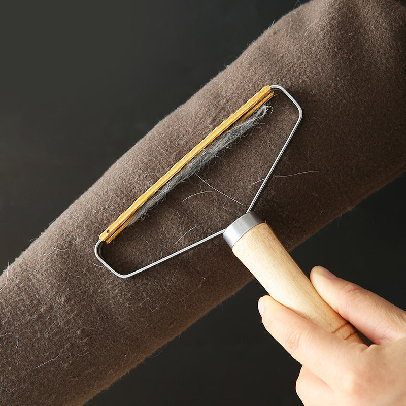 Wooden Handle Lint Remover Double-Sided Hair Removal Tool for Clothes