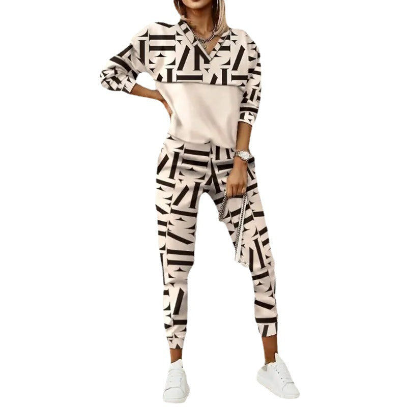 Printed Long Sleeve Fitted Hoodie and Pants Set for Women