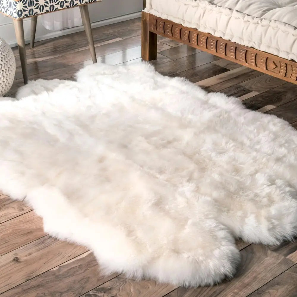 Modern  Fashion 100% Pure White Sheepskin Fur Rug Soft High Pile Carpet  for Living Room Exercise  Prayer  and Picnic Use