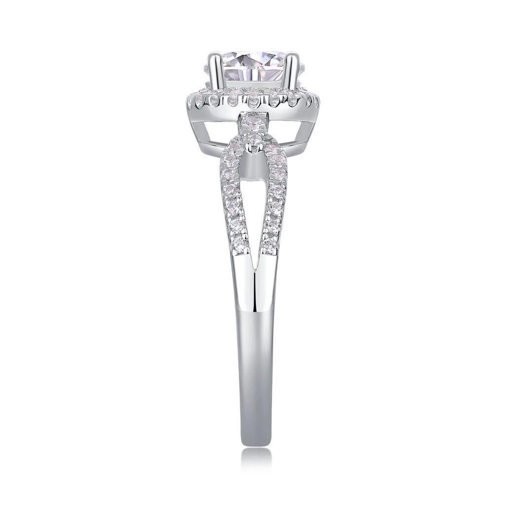 925 Silver Metal with Rhodium Plating Fashion Accessory 1 Carat Elegant Ladies Moissanite Ring