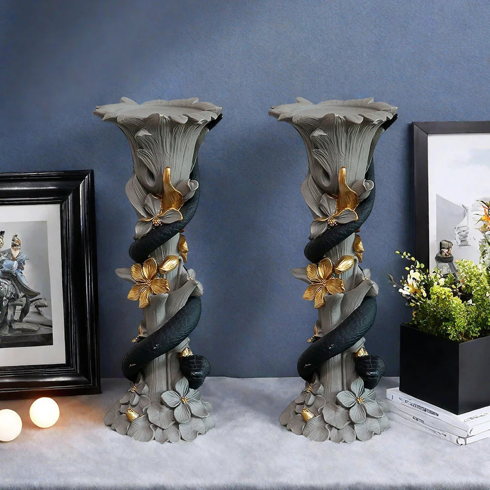 Resin Flower-leaf Pattern Snake-shaped Candle Holder Hand-painted Assembly Design Exquisite Item Creating Refined Atmosphere