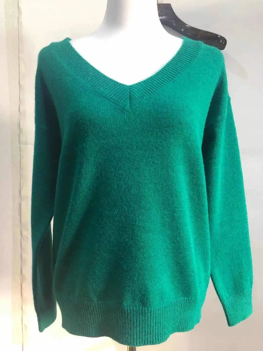 Sweater Women Pullover Knitting Top Jumper V Neck Solid Color Thick Knitwear 2025 Autumn Winter Knitted Tops Office Lady Casual