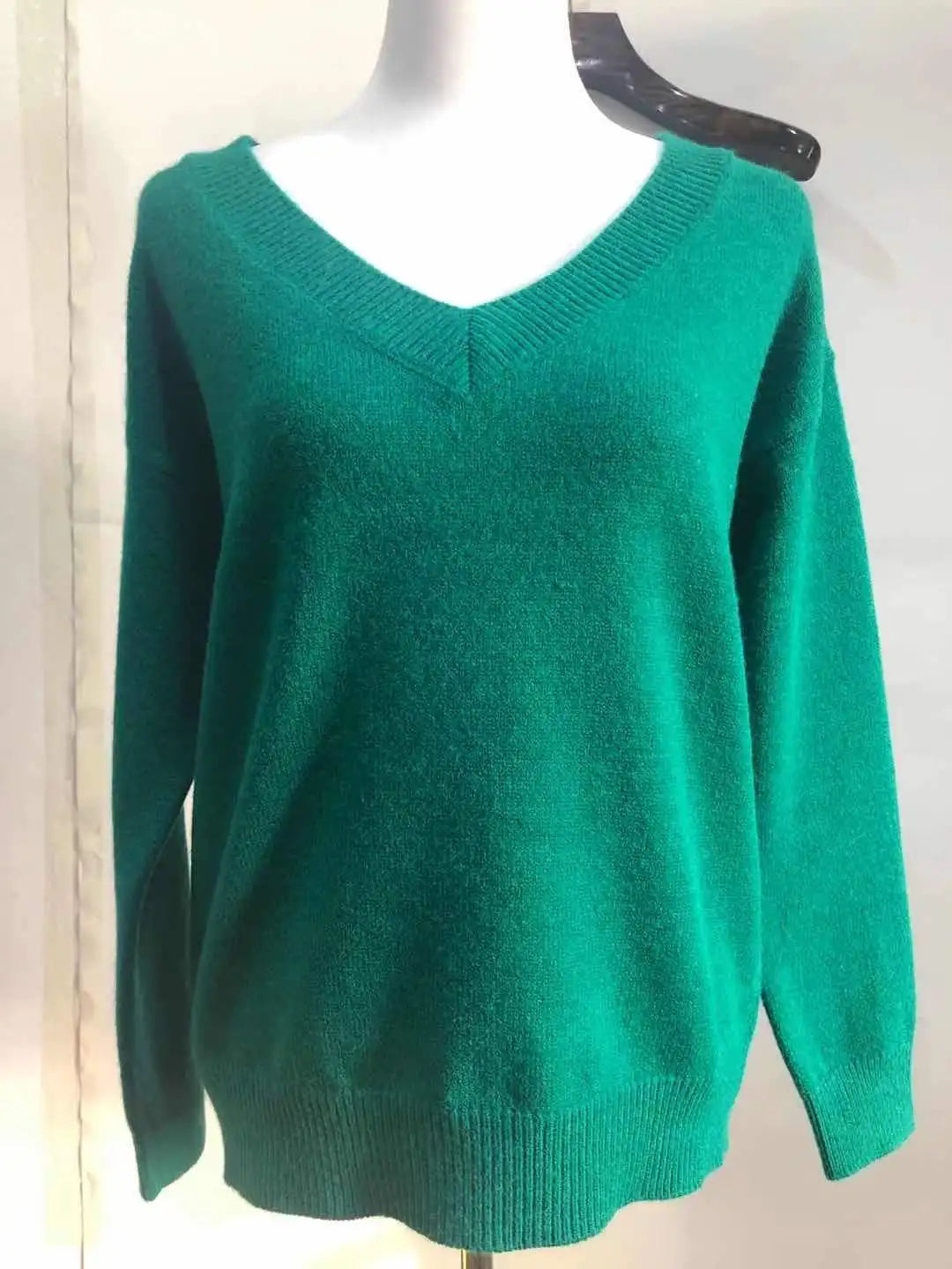 Sweater Women Pullover Knitting Top Jumper V Neck Solid Color Thick Knitwear 2025 Autumn Winter Knitted Tops Office Lady Casual
