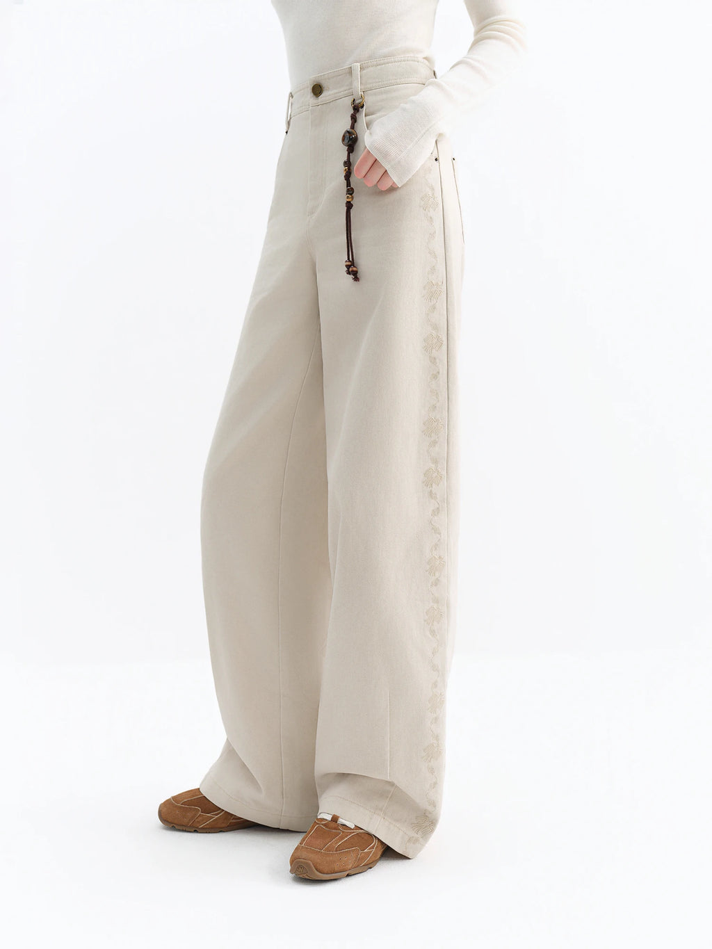 FSLE 2025 Winter Women's Vintage Washed Embroidered Banana Jeans Curved High Waist Wide Leg Trousers Slim Fit Retro Pants