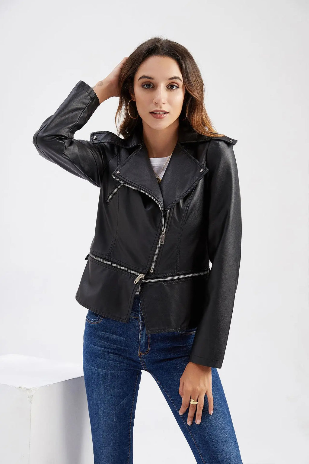 Women Faux Leather Coat Turn Down Collar Full Sleeve Jackets Zipper Casual Splice Coats Short Jacket Sexy Slim Fit Autumn