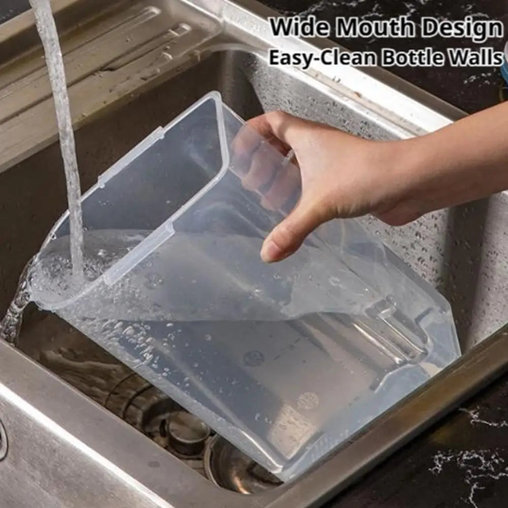 Japanese Rice Container Airtight Pet Food Storage Bin for Dog Cat with Measuring Cup Clear PP Square Kitchen Cereal Box