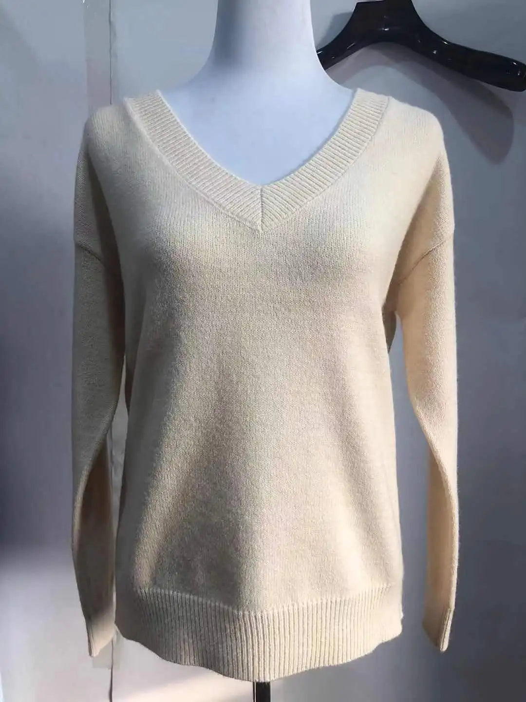Sweater Women Pullover Knitting Top Jumper V Neck Solid Color Thick Knitwear 2025 Autumn Winter Knitted Tops Office Lady Casual
