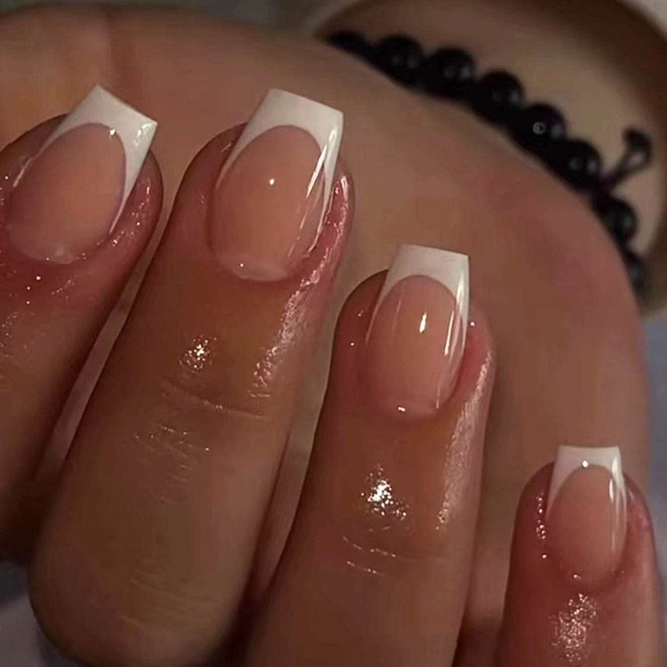 24 PCs Short French Minimalist Nails with 1 Jelly and 1 Nail File